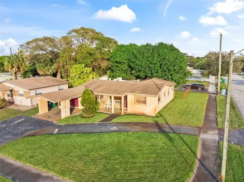 820 NW 38th Avenue Lauderhill FL 33311