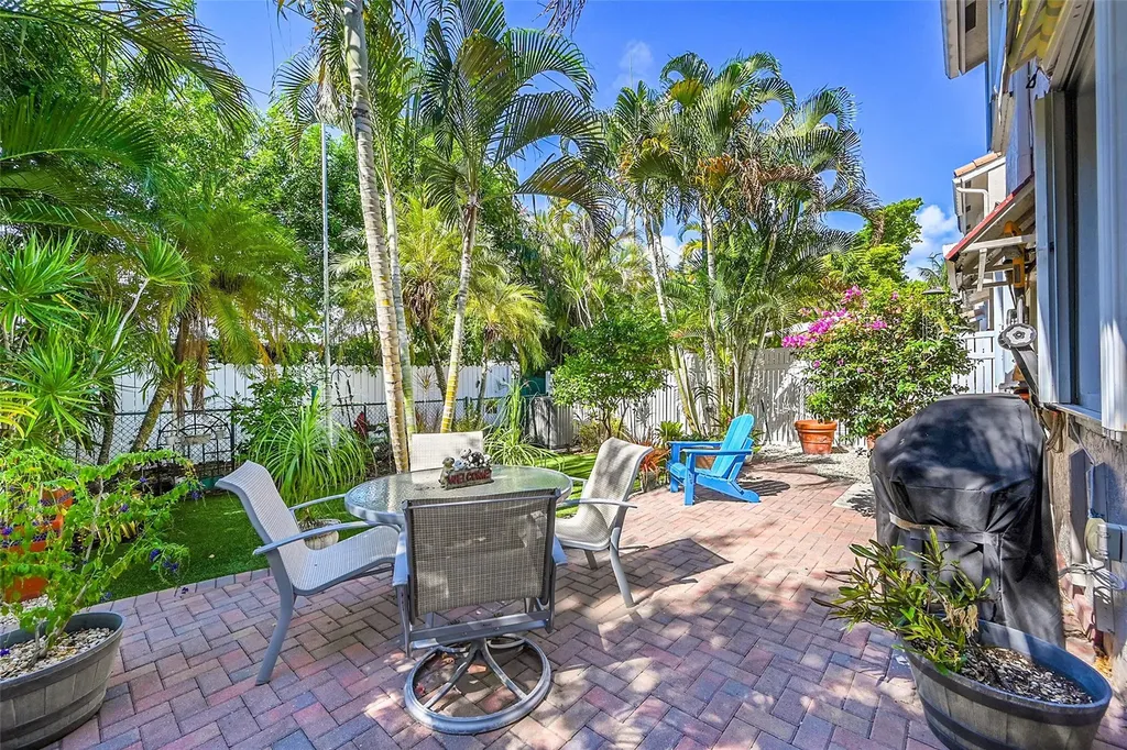 2922 Port Royale Lane Fort Lauderdale FL 33308