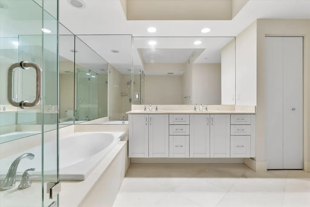 2821 N Ocean Boulevard Fort Lauderdale FL 33308