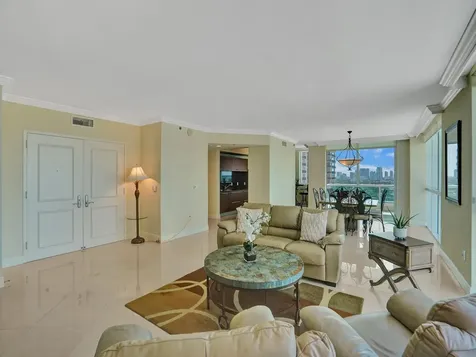 101 S Fort Lauderdale Beach Boulevard Fort Lauderdale FL 33316