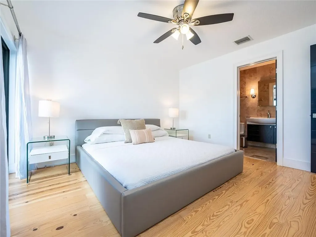 33 Port Side Drive Fort Lauderdale FL 33316