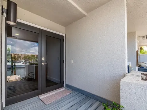 33 Port Side Drive Fort Lauderdale FL 33316