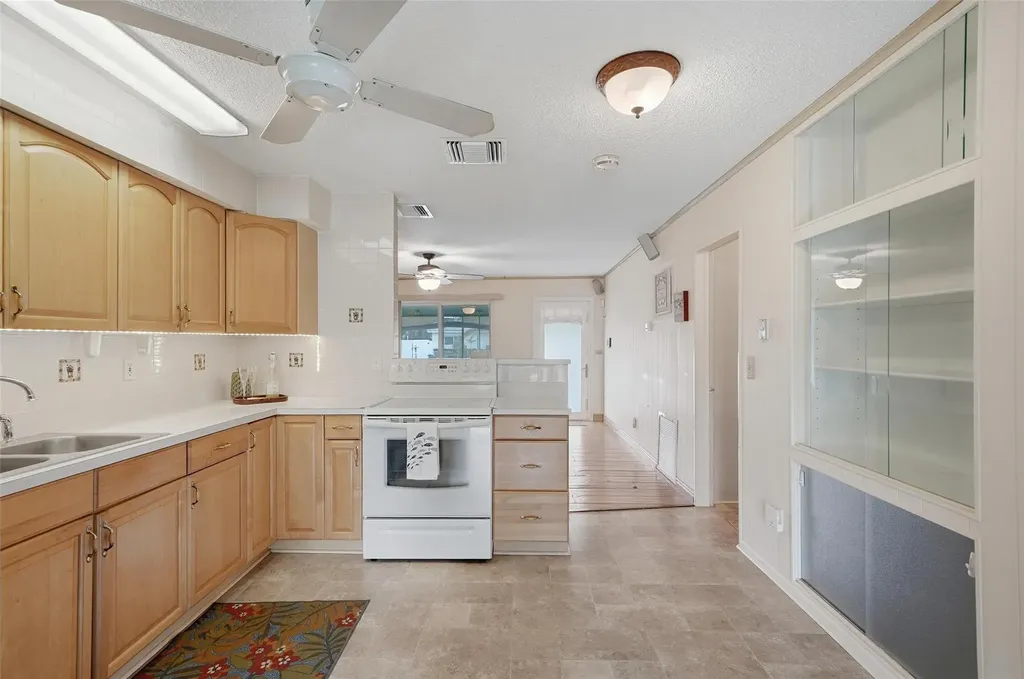 4700 SW 34th Avenue Fort Lauderdale FL 33312