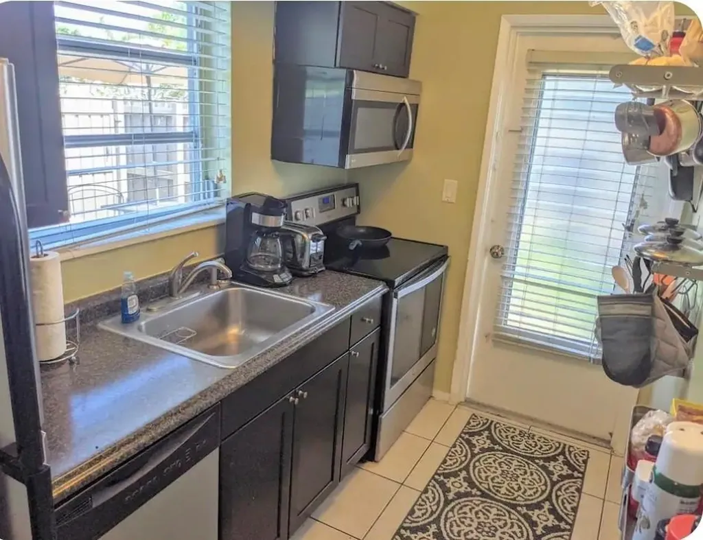 2225 NE 14th Avenue Fort Lauderdale FL 33305