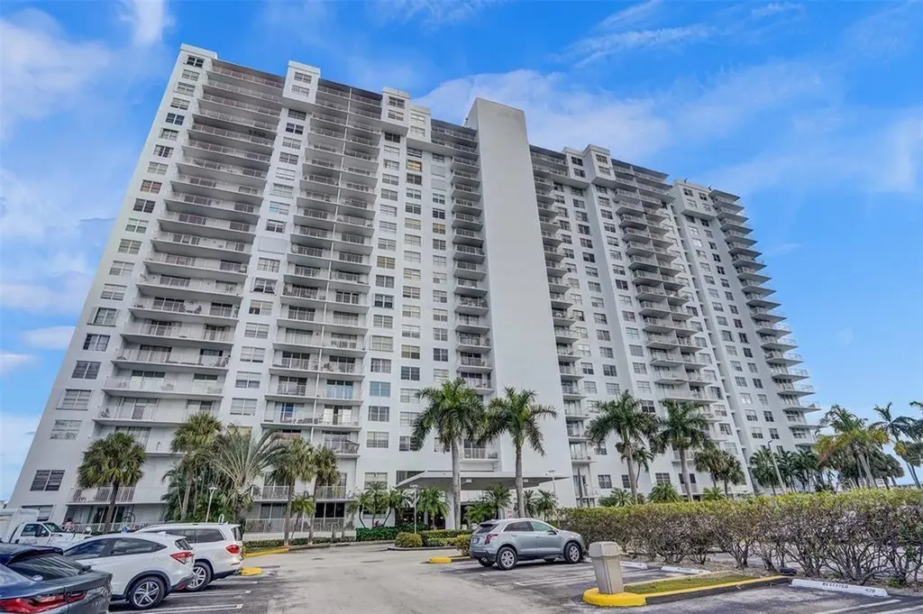 2801 NE 183rd Street Aventura FL 33160