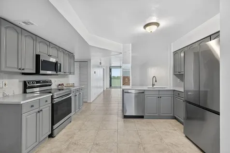 117 Lake Emerald Drive Oakland Park FL 33309
