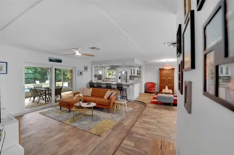 6972 NW 5th Place Margate FL 33063
