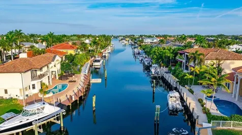 2317 NE 28th Court Lighthouse Point FL 33064
