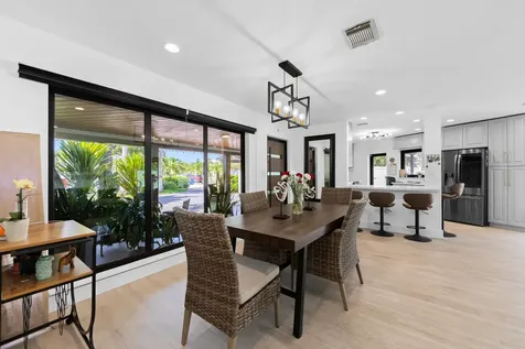 2601 NE 8th Court Pompano Beach FL 33062