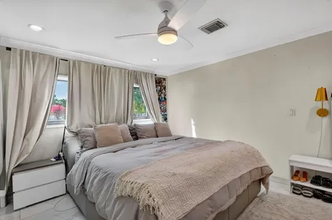 2601 NE 8th Court Pompano Beach FL 33062