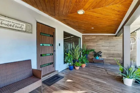 2601 NE 8th Court Pompano Beach FL 33062