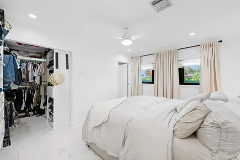 2601 NE 8th Court Pompano Beach FL 33062