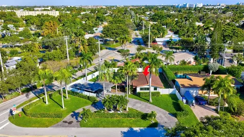 2601 NE 8th Court Pompano Beach FL 33062