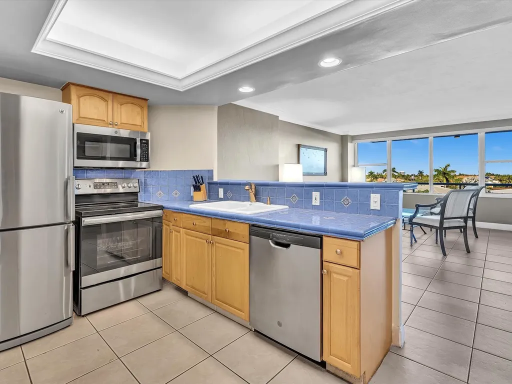 3300 NE 36th Street Fort Lauderdale FL 33308