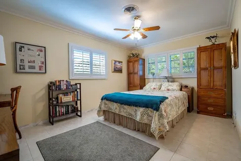 3920 NE 27th Avenue Lighthouse Point FL 33064