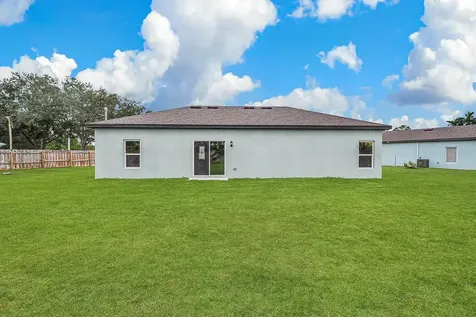 8436 104th Court Vero Beach FL 32967