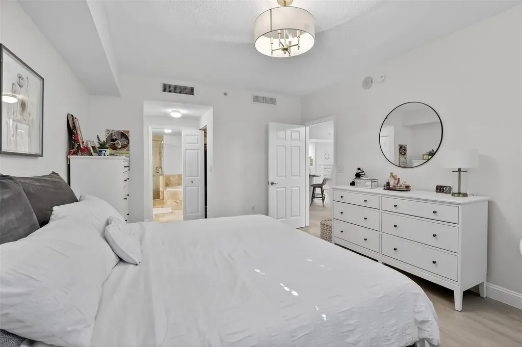 510 NW 84th Avenue Plantation FL 33324