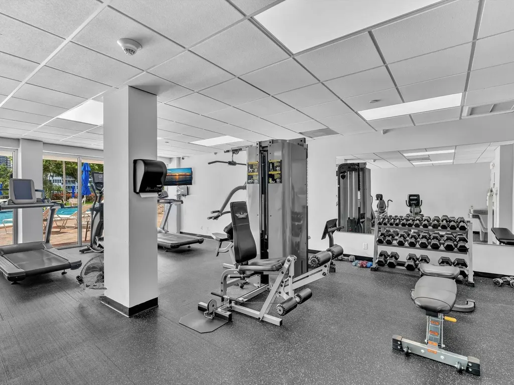 3300 NE 36th Street Fort Lauderdale FL 33308