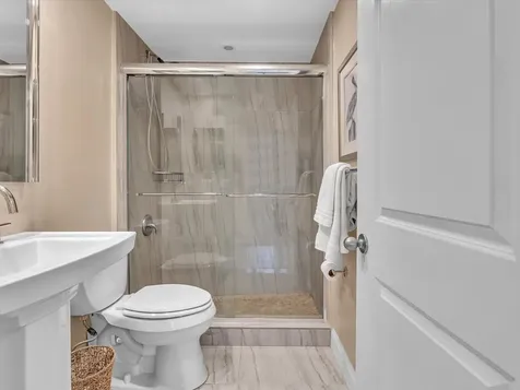 3300 NE 36th Street Fort Lauderdale FL 33308