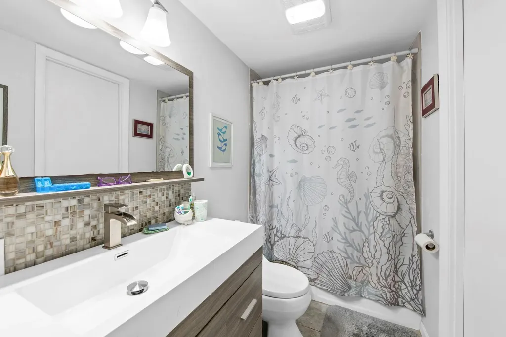 1319 E Hillsboro Boulevard Deerfield Beach FL 33441