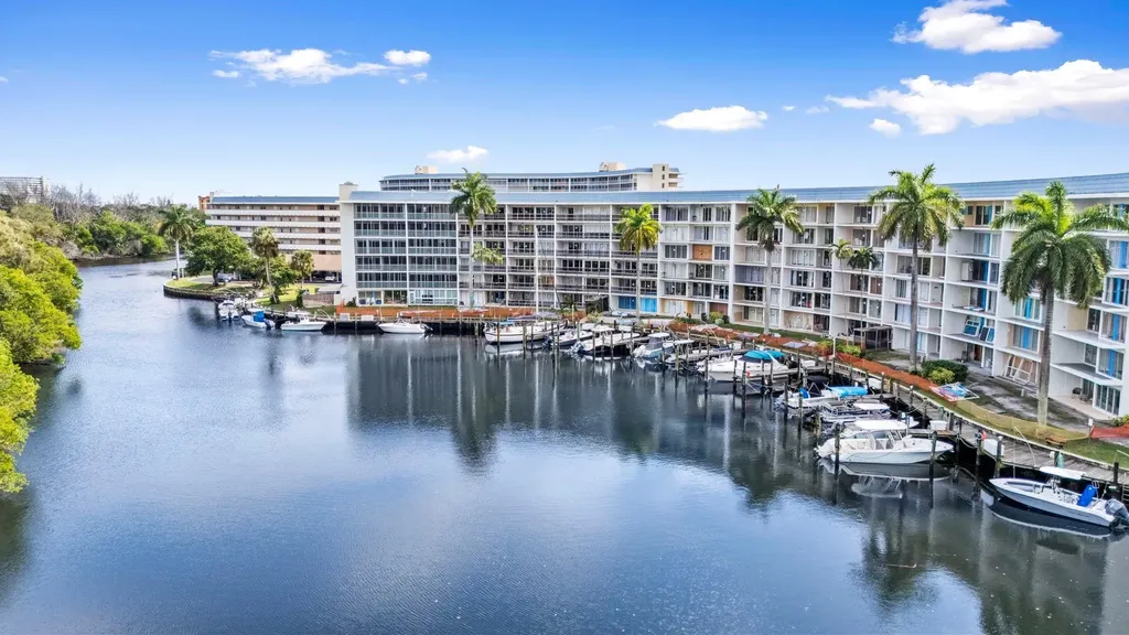 1319 E Hillsboro Boulevard Deerfield Beach FL 33441