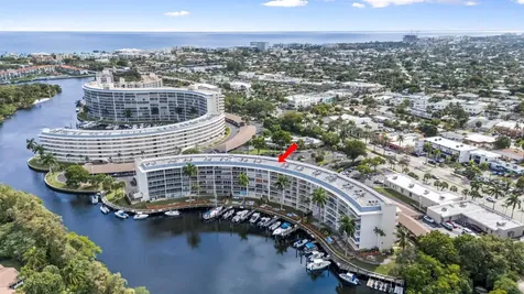 1319 E Hillsboro Boulevard Deerfield Beach FL 33441