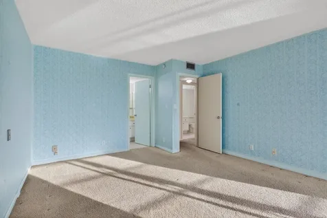 1904 Bermuda Circle Coconut Creek FL 33066