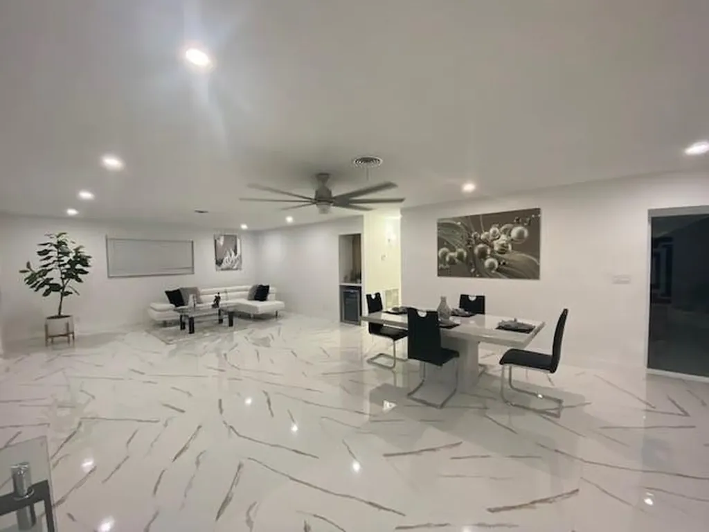 1485 NE 57th Court Fort Lauderdale FL 33334