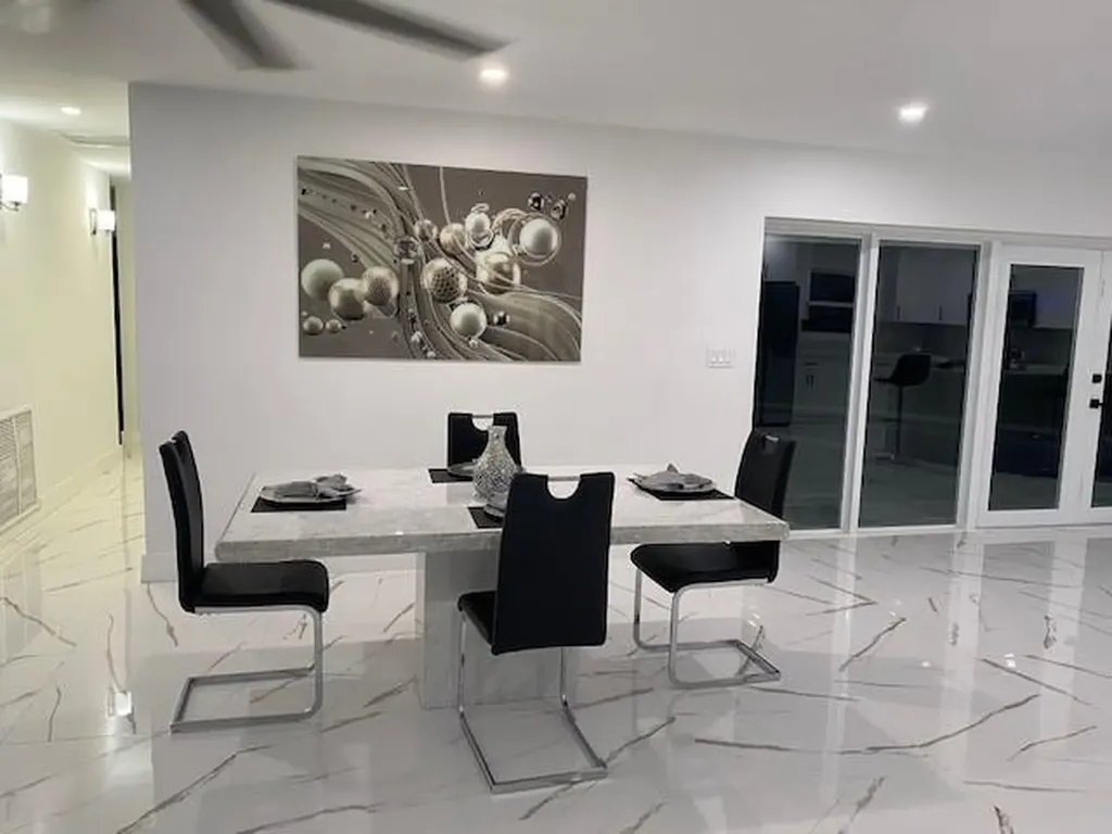 1485 NE 57th Court Fort Lauderdale FL 33334