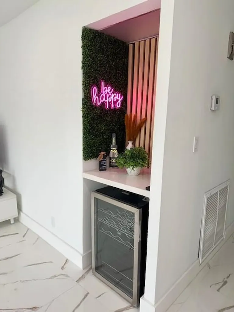 1485 NE 57th Court Fort Lauderdale FL 33334