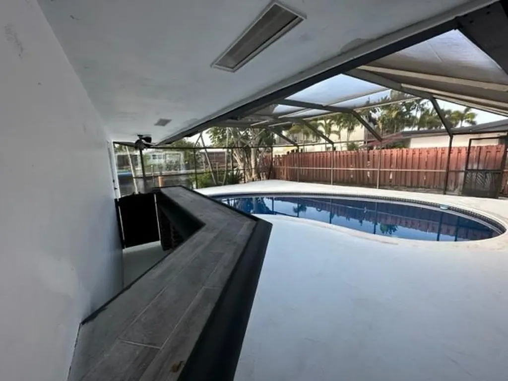 1485 NE 57th Court Fort Lauderdale FL 33334