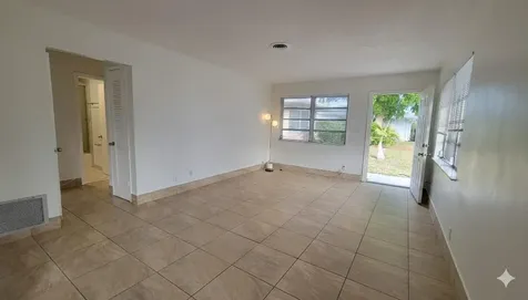 1821 NE 56th Street Fort Lauderdale FL 33308