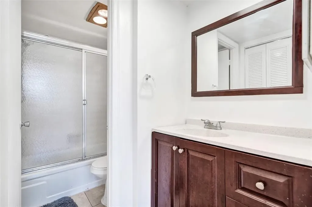 9440 Poinciana Place Davie FL 33324