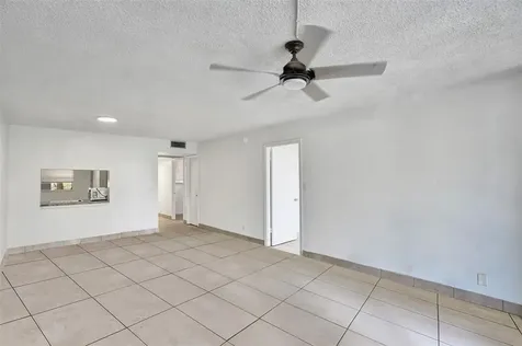 9440 Poinciana Place Davie FL 33324