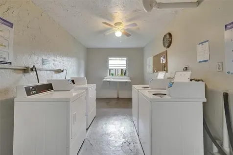 9440 Poinciana Place Davie FL 33324