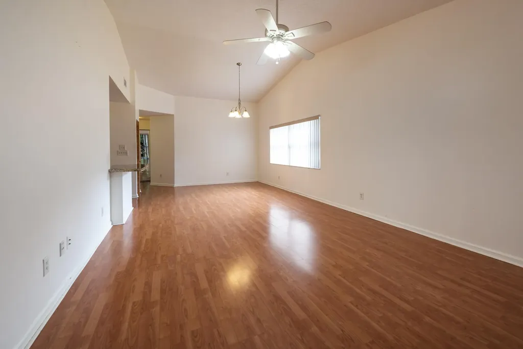 9641 Riverside Drive Coral Springs FL 33071