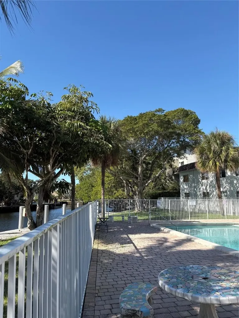 101 6th Avenue Pompano Beach FL 33060