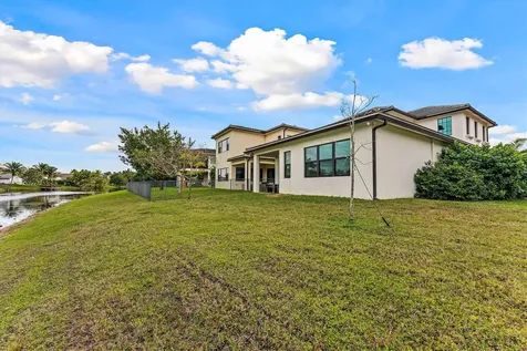 11855 SW 13th Court Pembroke Pines FL 33025