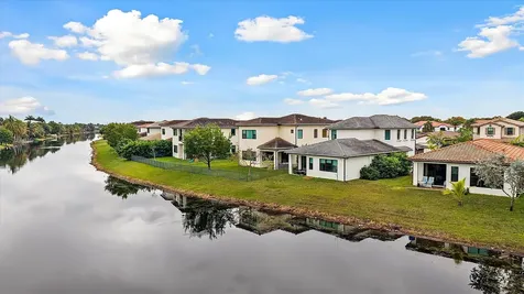 11855 SW 13th Court Pembroke Pines FL 33025