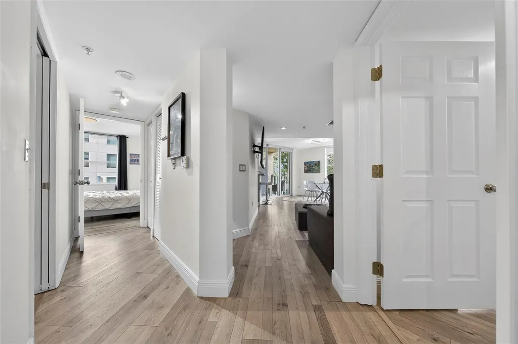 520 SE 5th Avenue Fort Lauderdale FL 33301