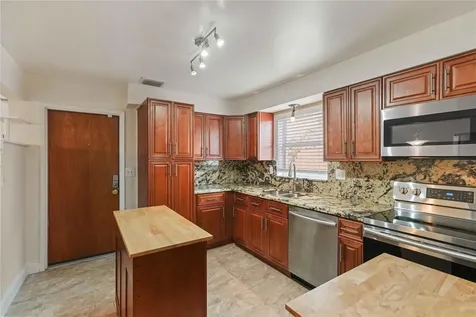 51 NE 49th Street Fort Lauderdale FL 33334