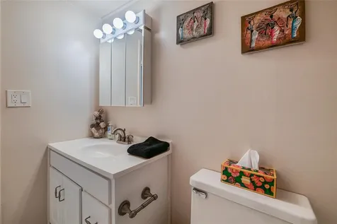 3930 Inverrary Boulevard Lauderhill FL 33319