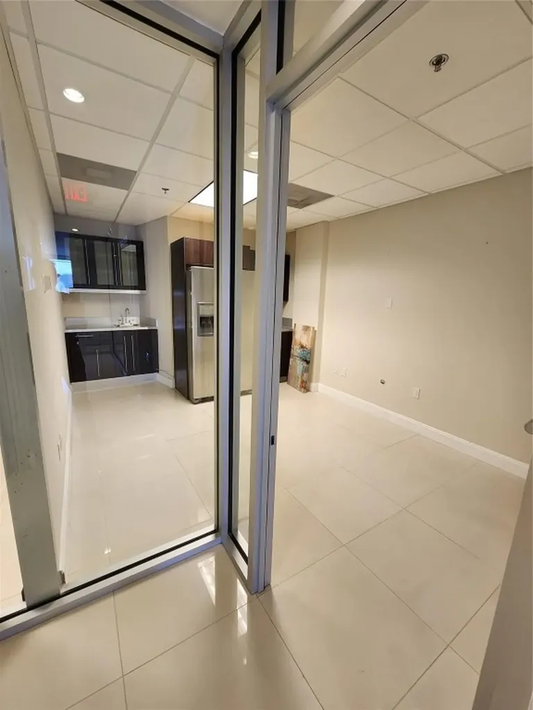 18501 Pines Boulevard Pembroke Pines FL 33029