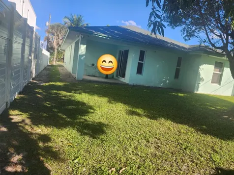 322 NW 5th Avenue Delray Beach FL 33444