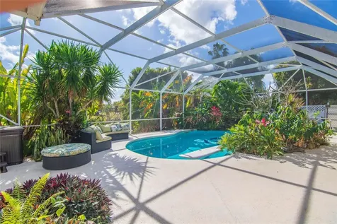 460 NE Cornwall Avenue Port St Lucie FL 34983