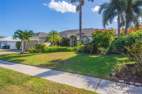 460 NE Cornwall Avenue Port St Lucie FL 34983