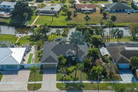 460 NE Cornwall Avenue Port St Lucie FL 34983