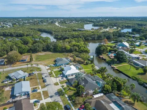 460 NE Cornwall Avenue Port St Lucie FL 34983