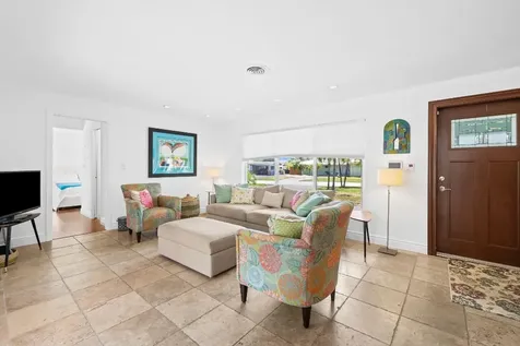 261 SW 18th Court Pompano Beach FL 33060