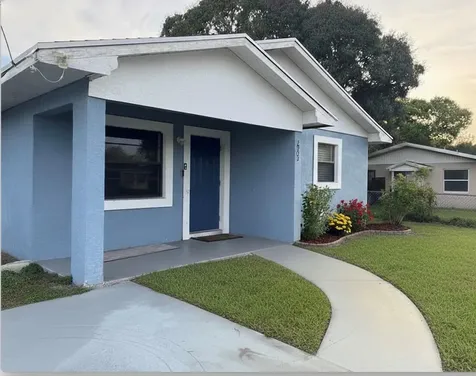 2903 Avenue R Fort Pierce FL 34947
